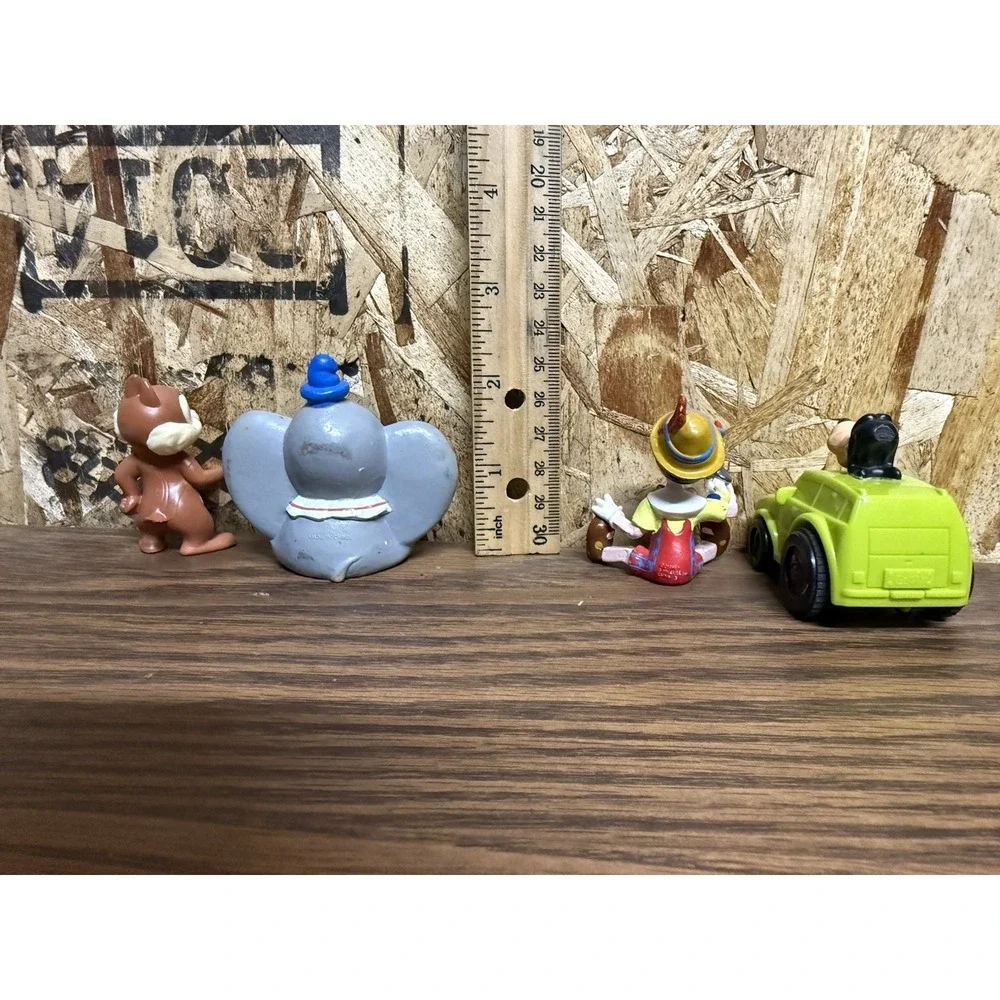 Disney Figure Lot Chip Dumbo Pinocchio Jiminy Cricket Goofy Car Applause